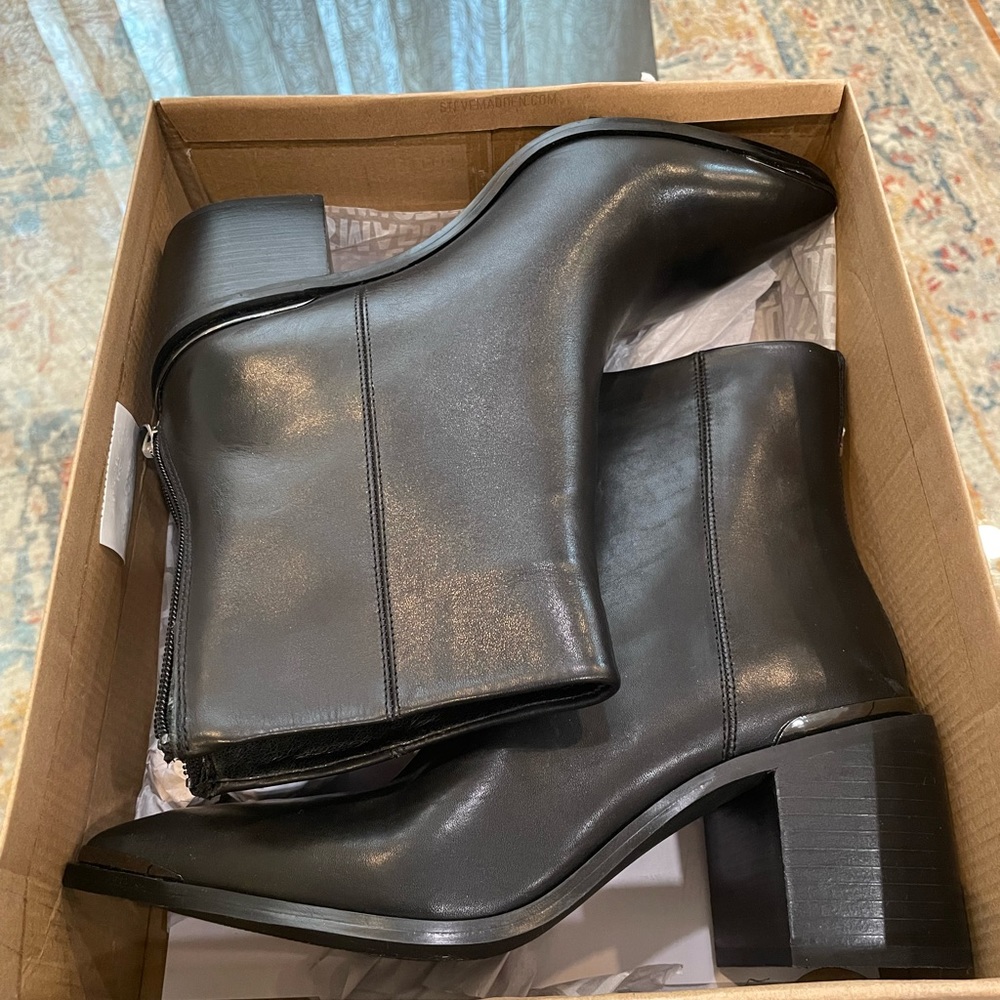 Steve Madden Boots